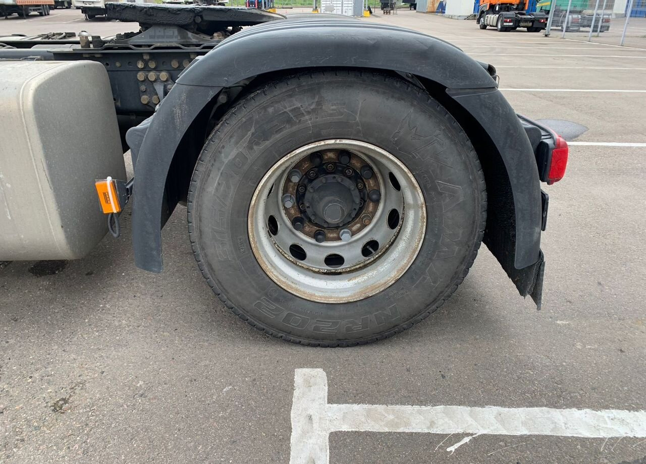 Тягач Scania R: фото 12