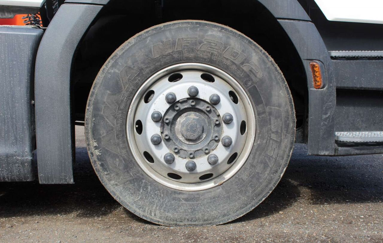 Тягач Scania R: фото 12