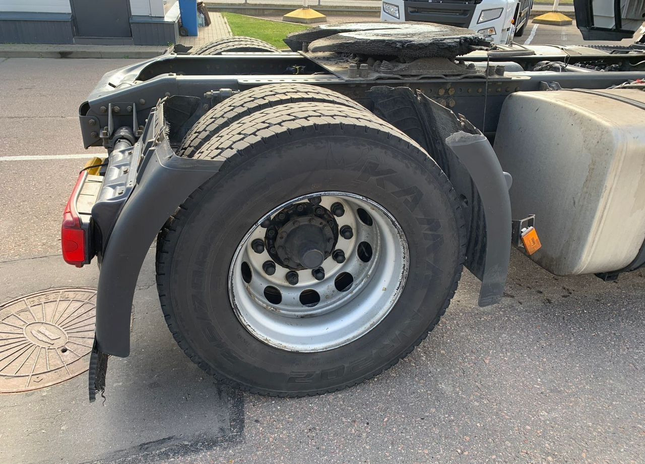 Тягач Scania R: фото 12