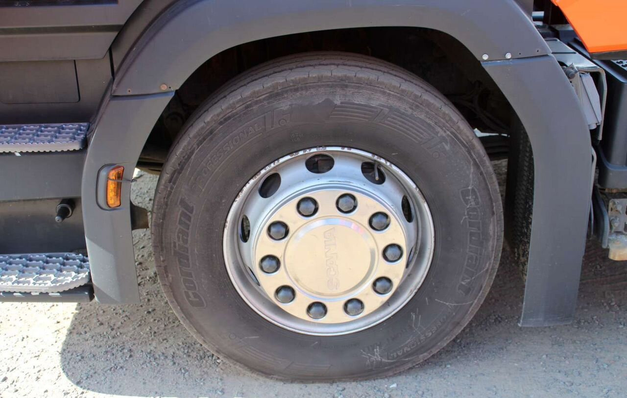 Тягач Scania R: фото 11