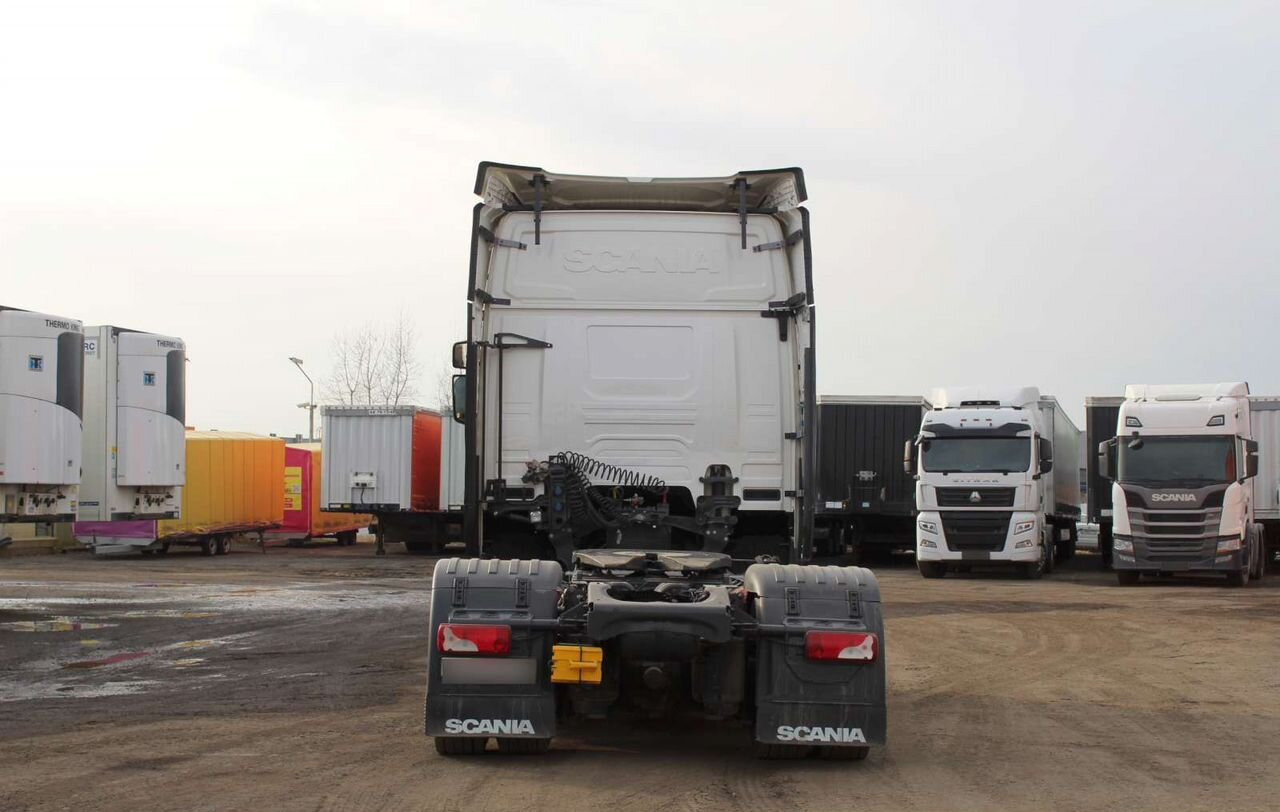 Тягач Scania R: фото 6