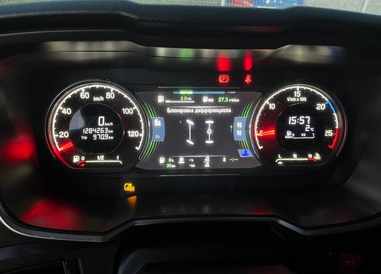 Тягач Scania R: фото 12