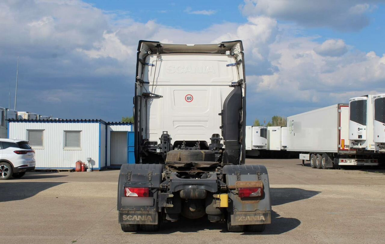 Тягач Scania R: фото 6