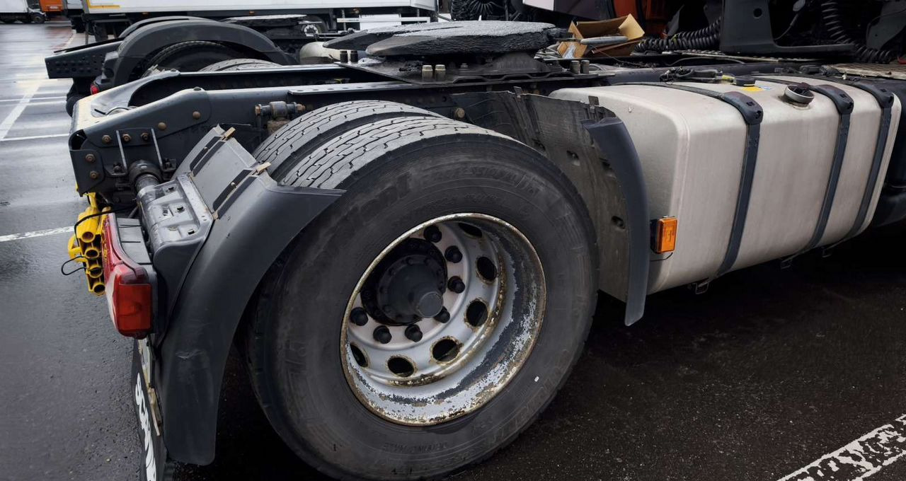 Тягач Scania R: фото 9