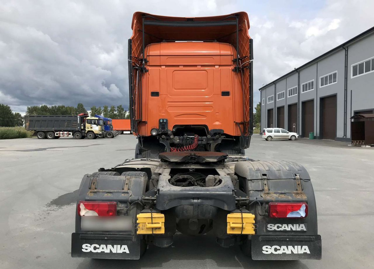 Тягач Scania R: фото 6