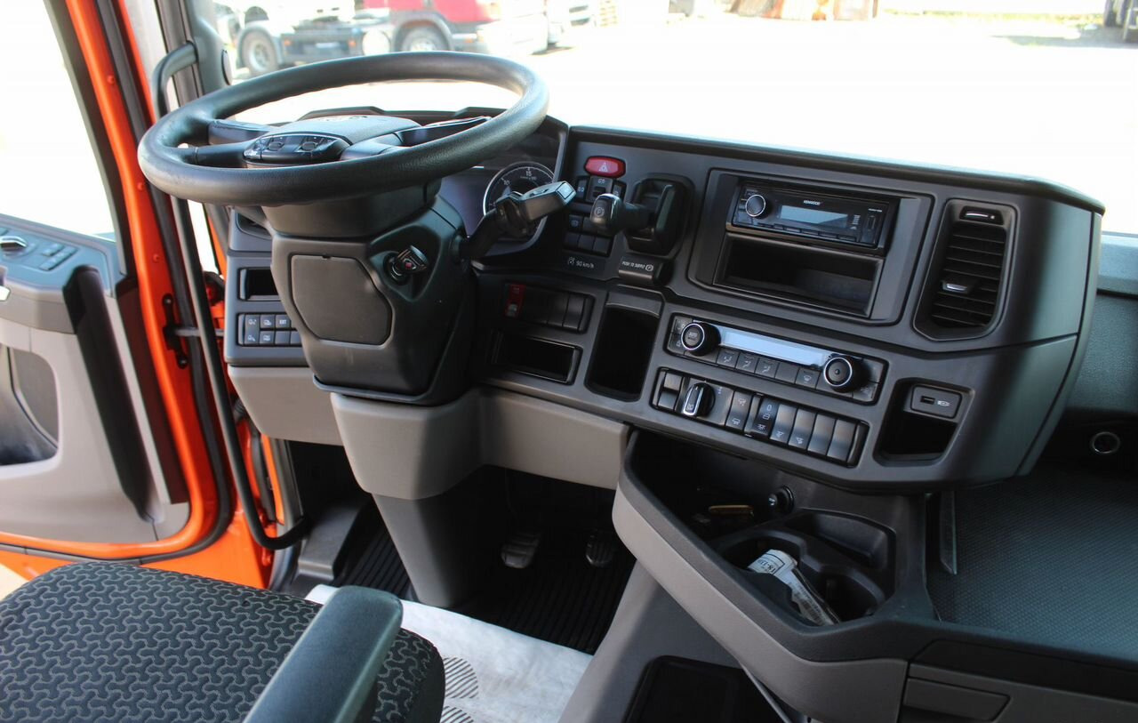 Тягач Scania R: фото 10