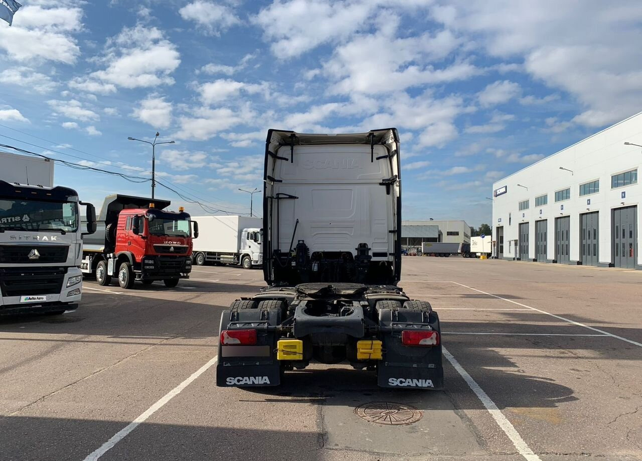 Тягач Scania R: фото 6