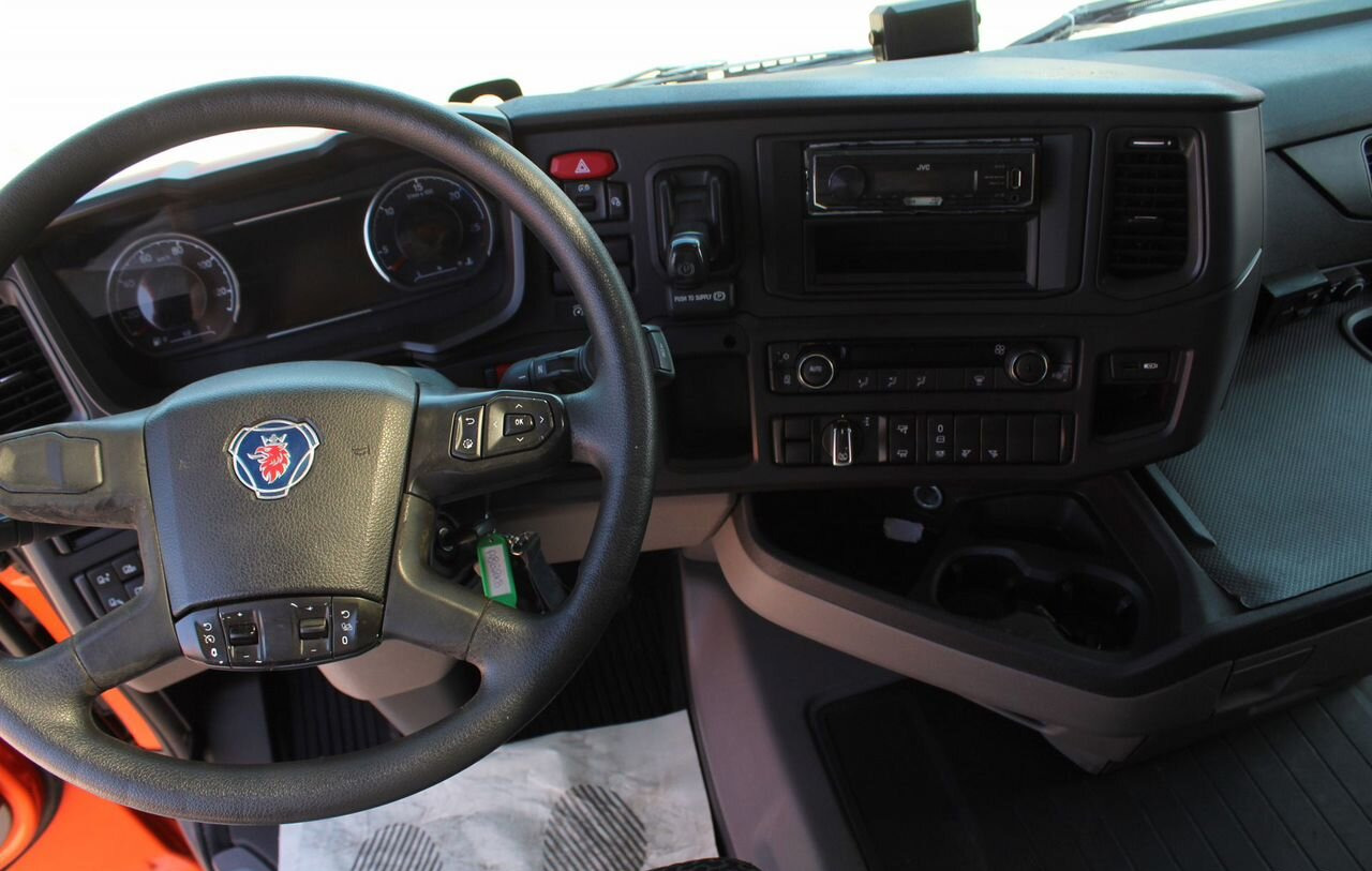 Тягач Scania R: фото 10