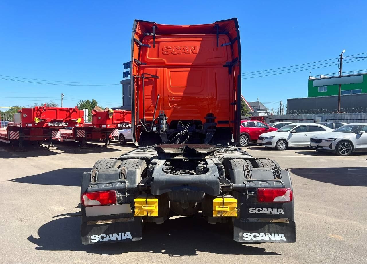 Тягач Scania R: фото 6