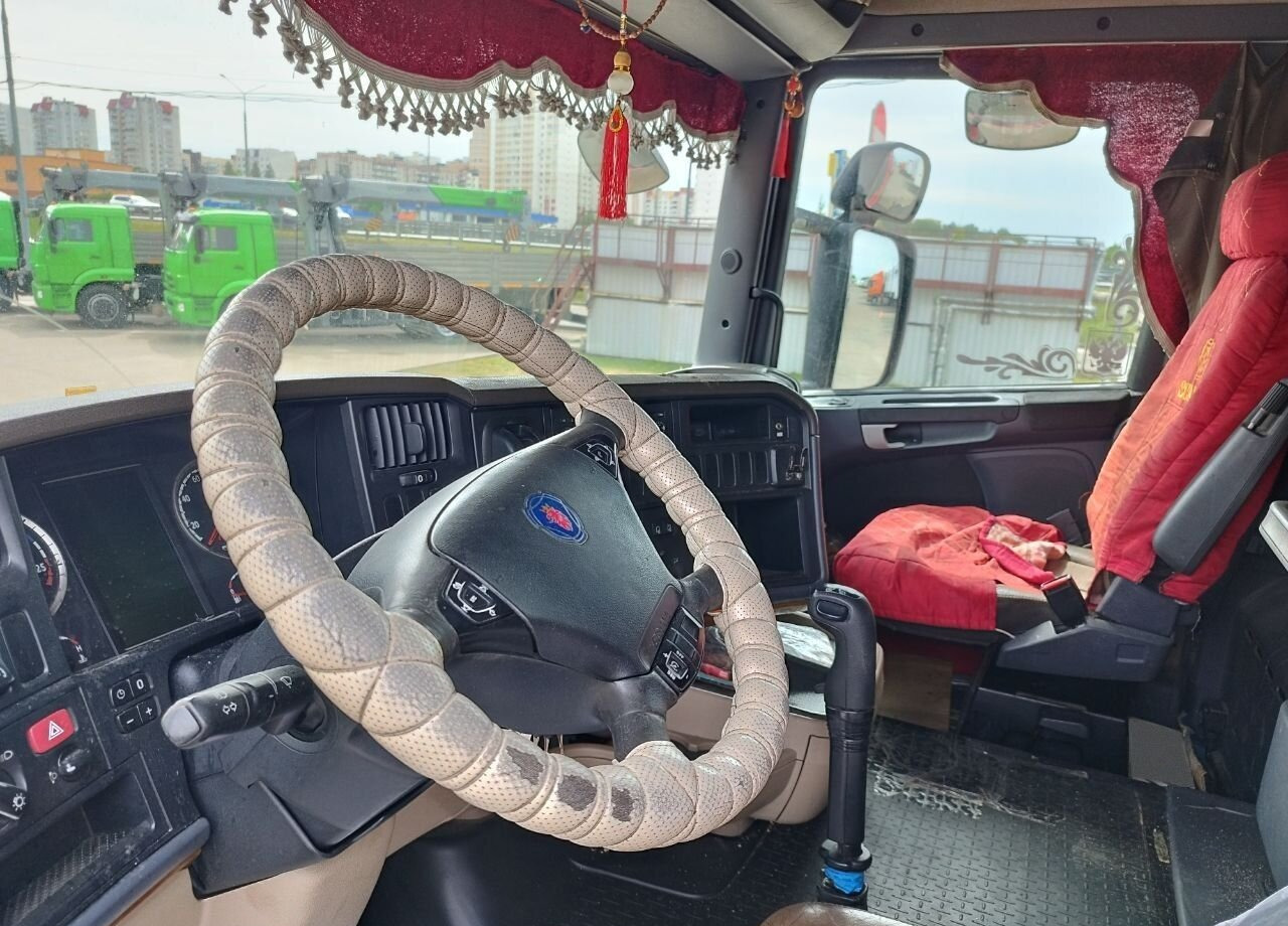 Тягач Scania R: фото 9