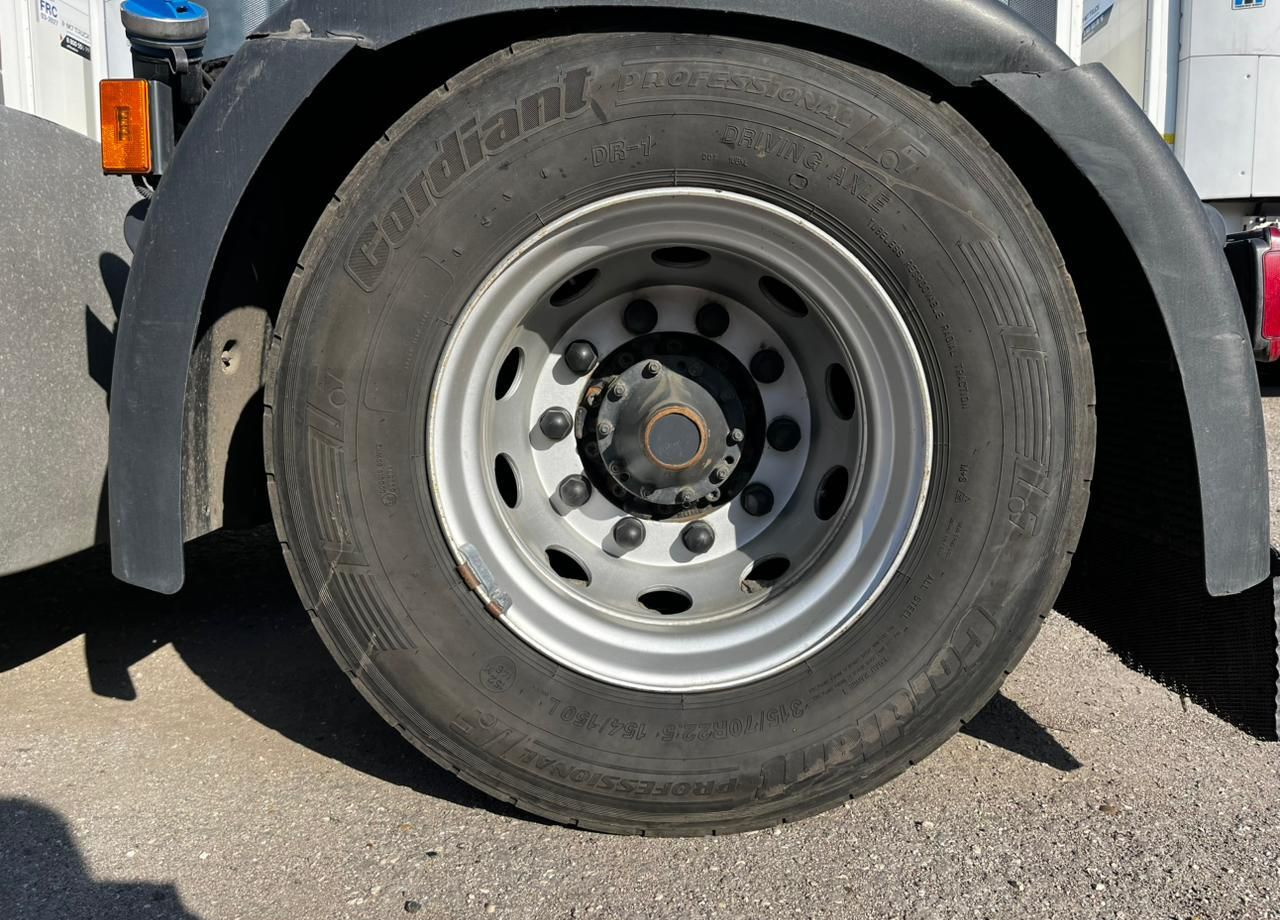 Тягач Scania S: фото 11