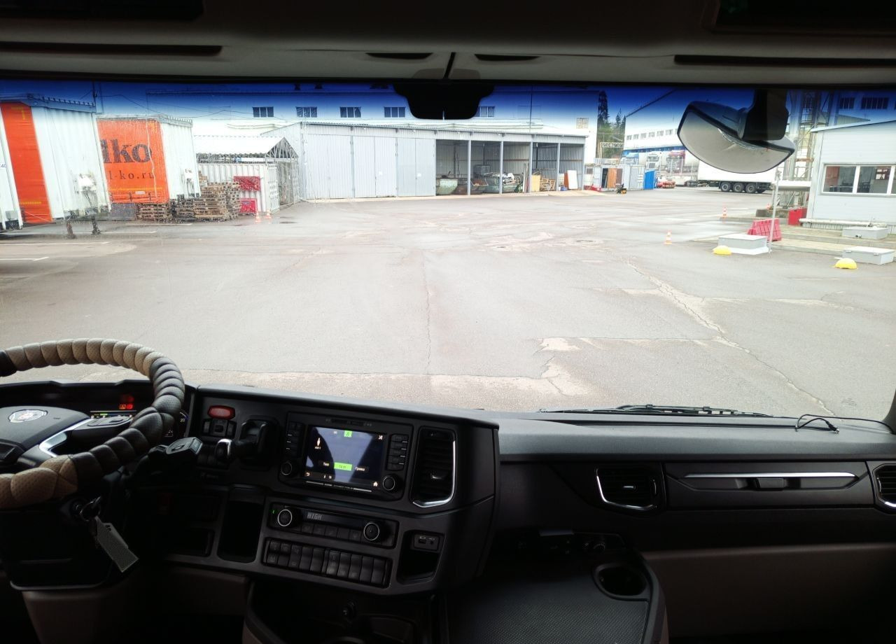 Тягач Scania S: фото 10