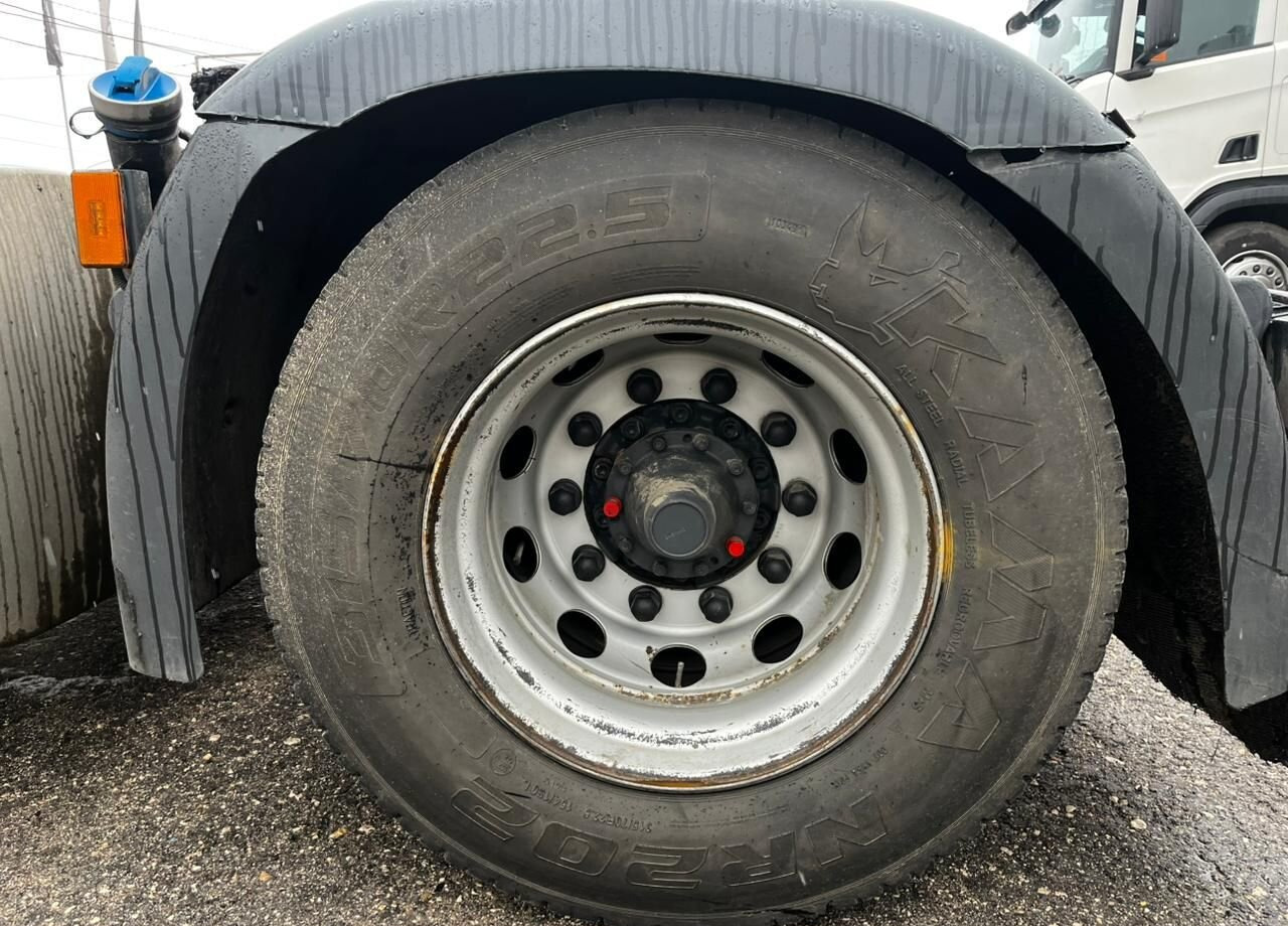 Тягач Scania S: фото 12