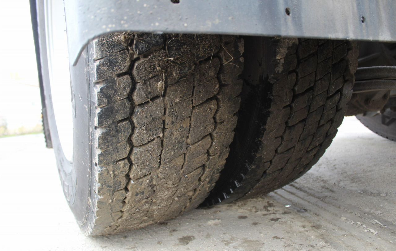 Тягач Scania S: фото 13