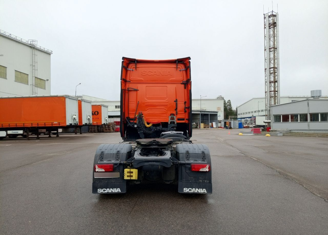 Тягач Scania S: фото 6
