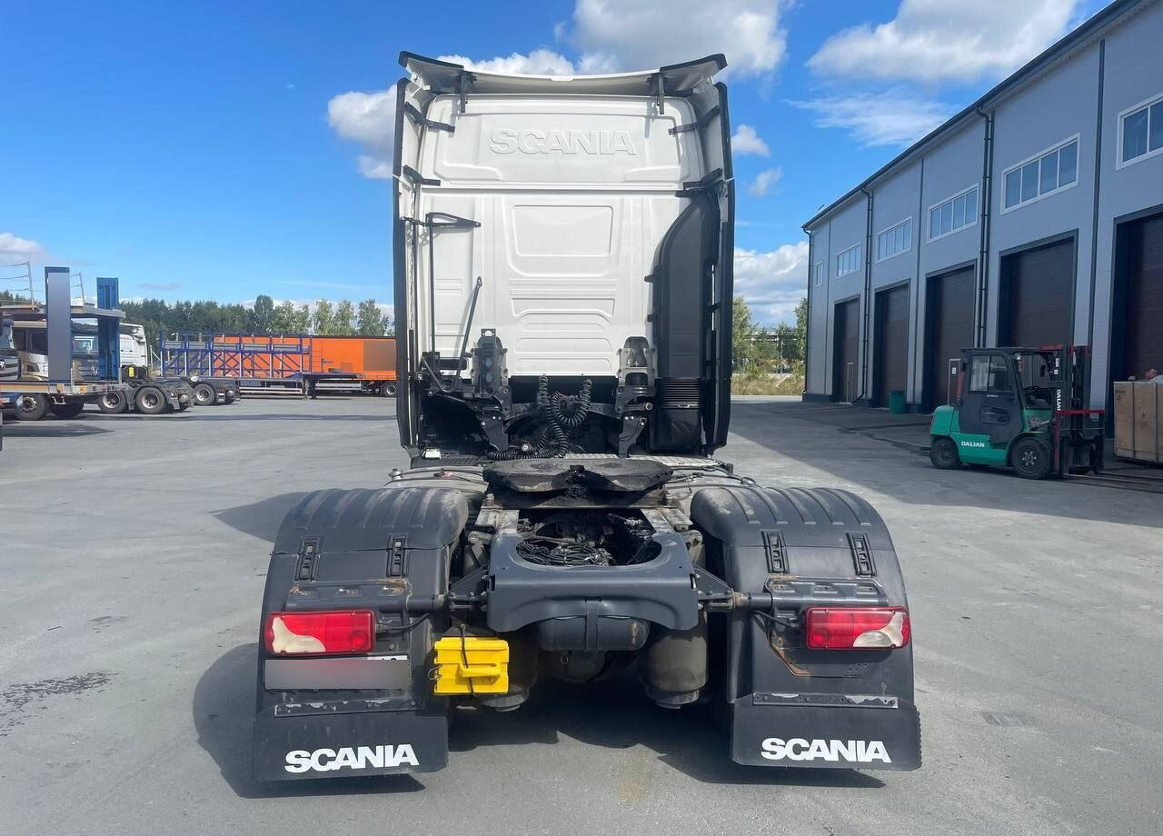 Тягач Scania S: фото 6