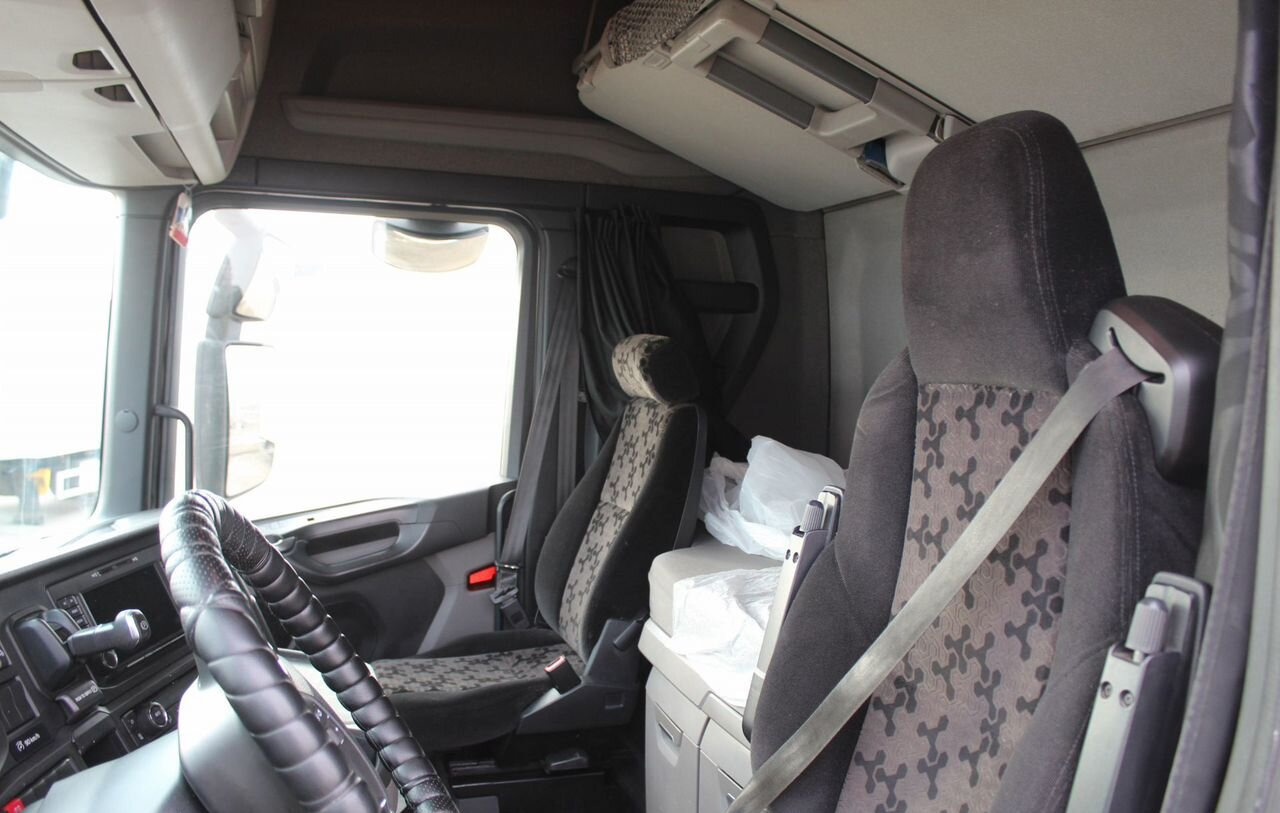 Тягач Scania S: фото 8