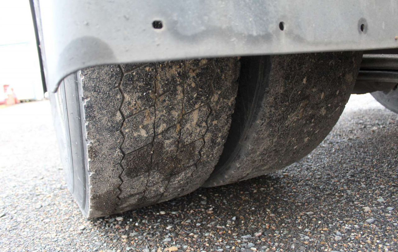 Тягач Scania S: фото 14