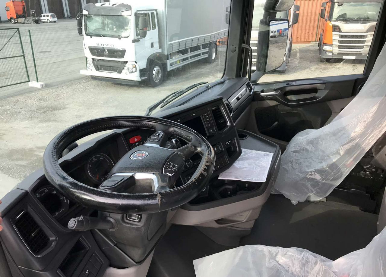 Тягач Scania S: фото 10