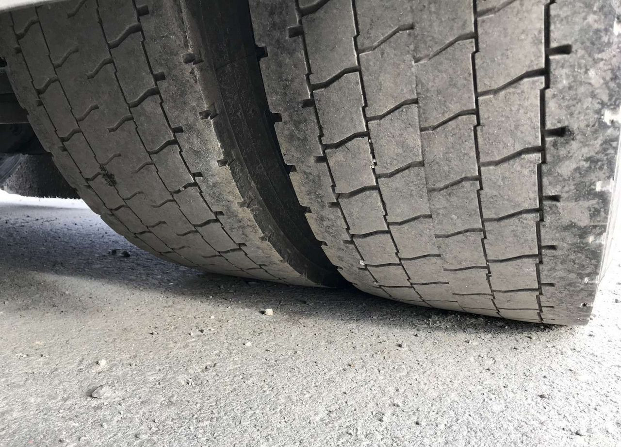 Тягач Scania S: фото 12