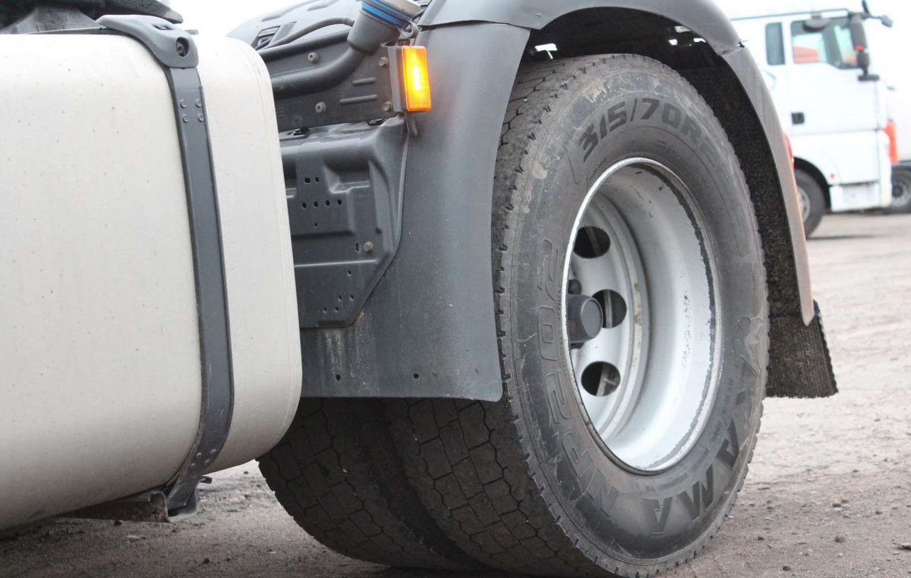 Тягач Scania S: фото 13