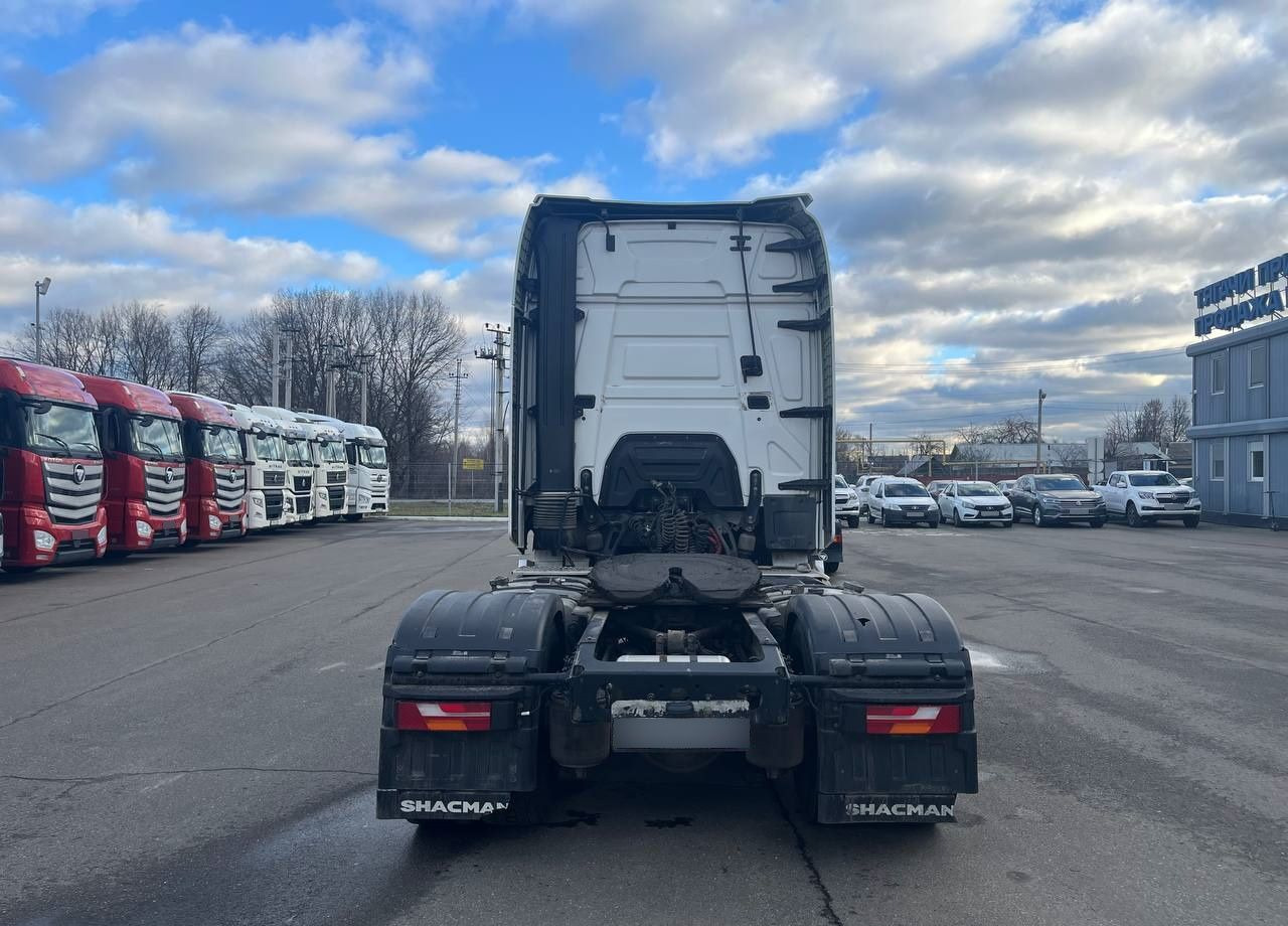 Тягач Shacman X6000: фото 6 Тягач Shacman X6000: фото 6