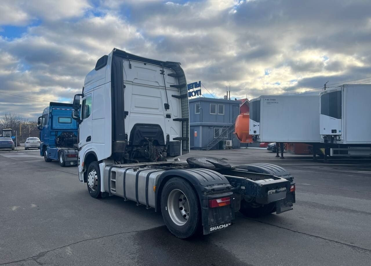 Shacman X6000 - Тягач: фото 5 Shacman X6000 - Тягач: фото 5