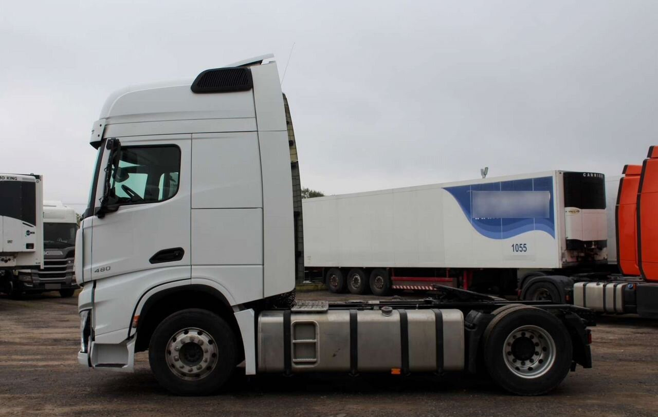 Shacman X6000 - Тягач: фото 4 Shacman X6000 - Тягач: фото 4