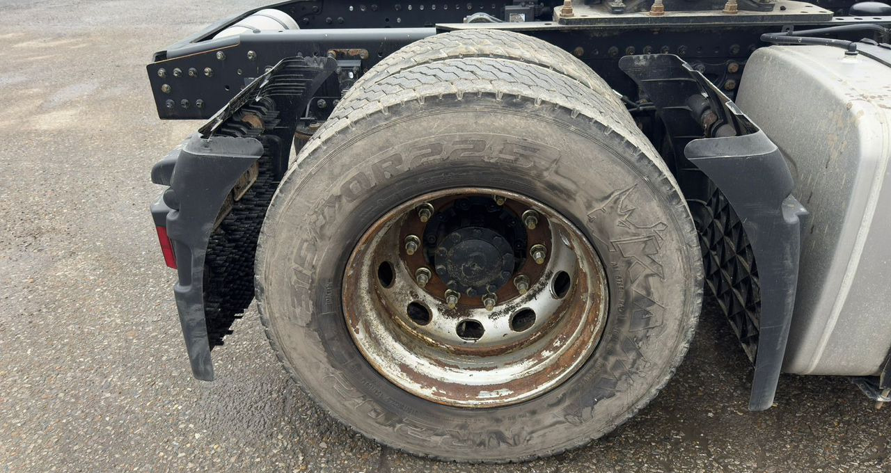 Тягач Shacman X6000: фото 14