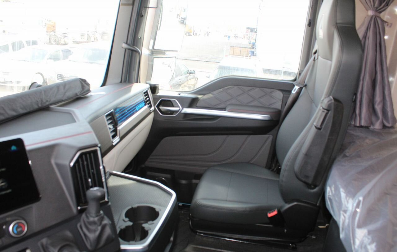 Новый Тягач Sitrak C7H MAX: фото 12