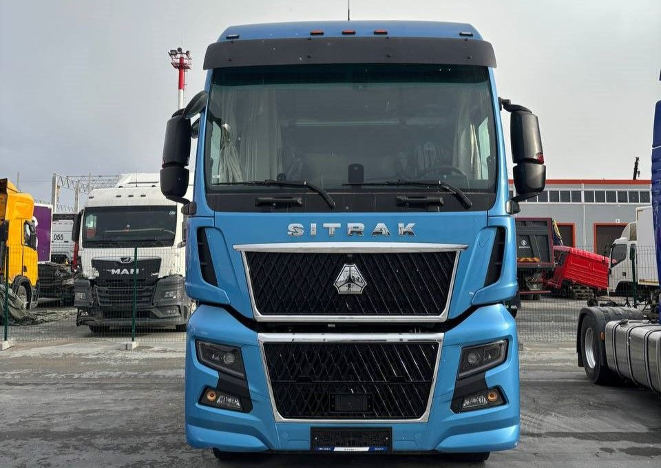 Sitrak C7H MAX - Тягач: фото 2 Sitrak C7H MAX - Тягач: фото 2