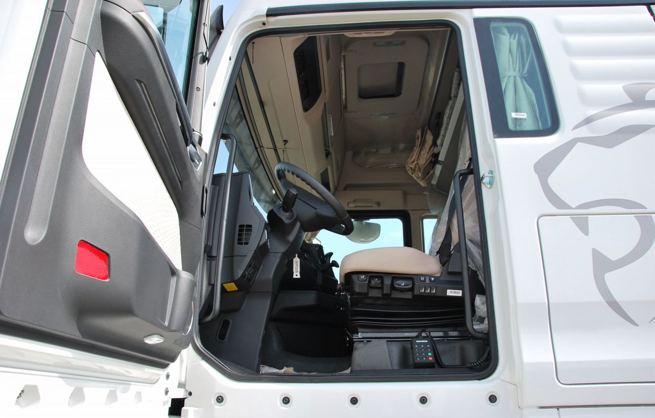 Новый Тягач Sitrak C7H MAX: фото 12