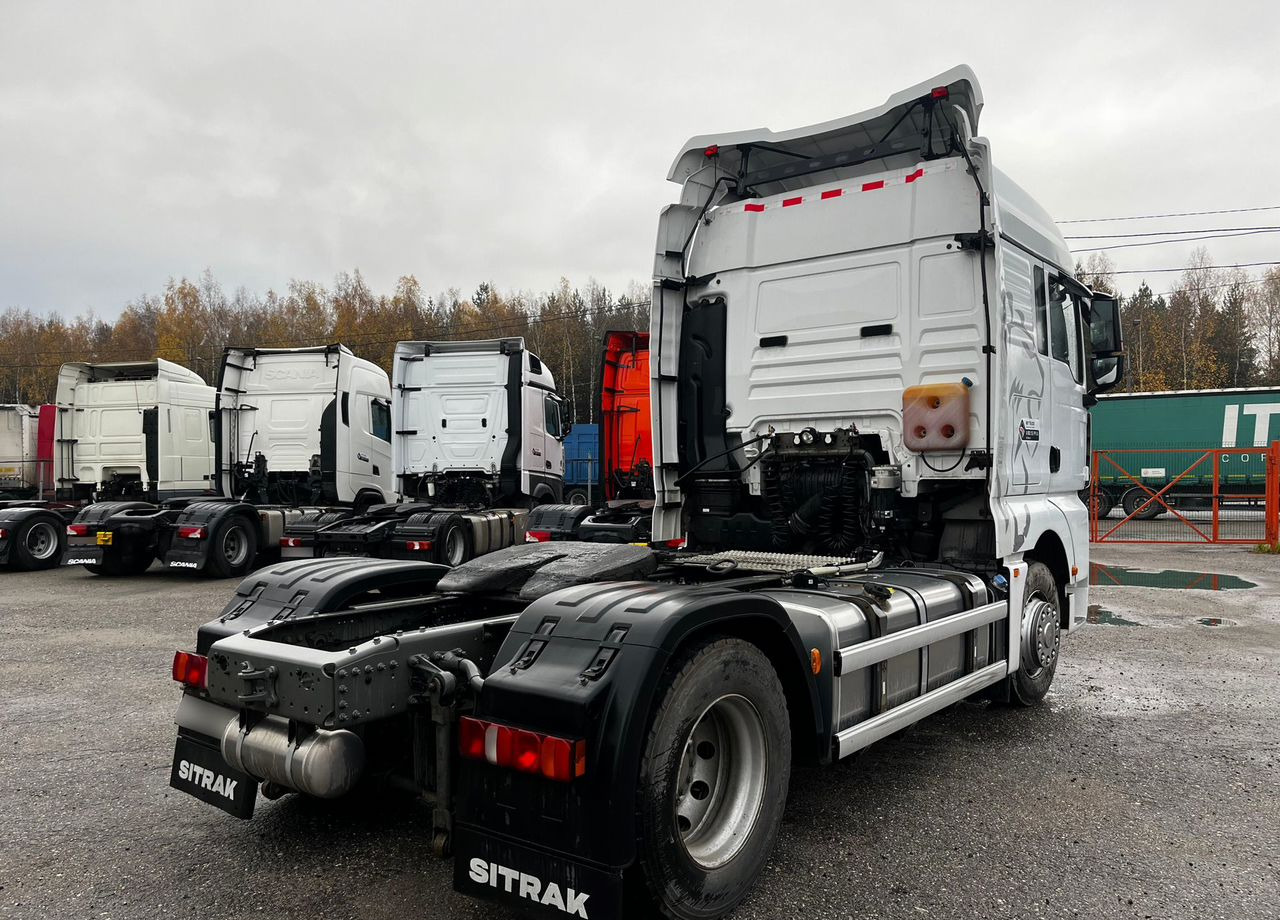 Тягач Sitrak C7H MAX: фото 7 Тягач Sitrak C7H MAX: фото 7