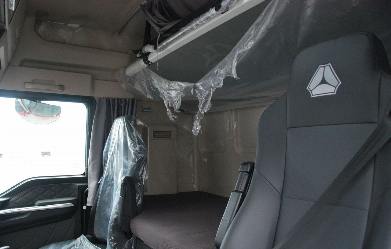 Новый Тягач Sitrak C7H MAX: фото 12