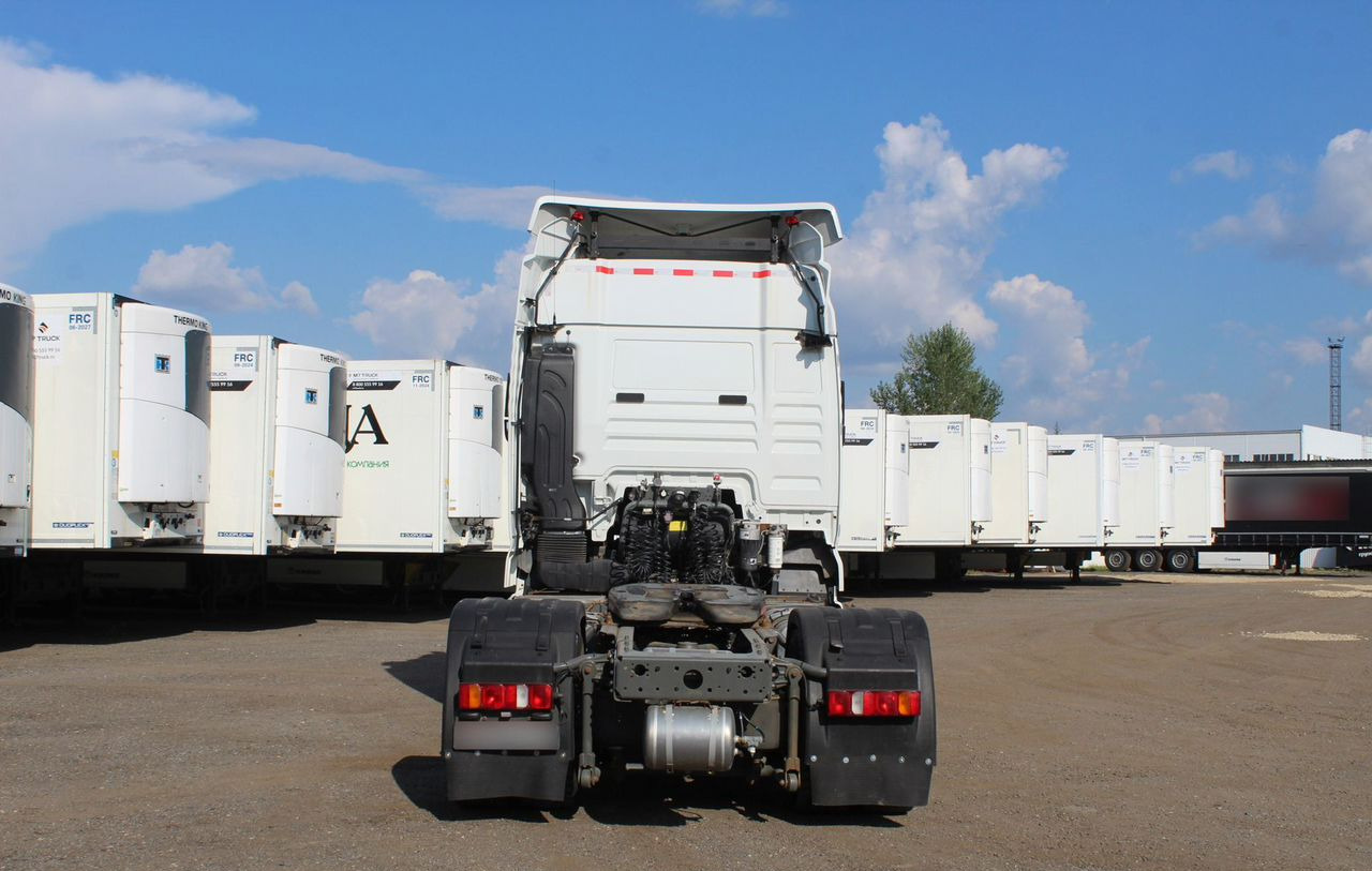 Тягач Sitrak C7H: фото 6