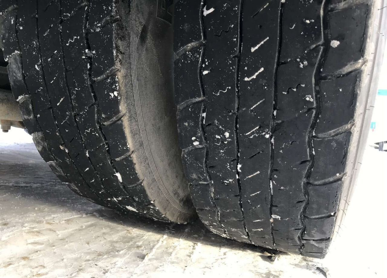 Тягач Sitrak C7H: фото 12