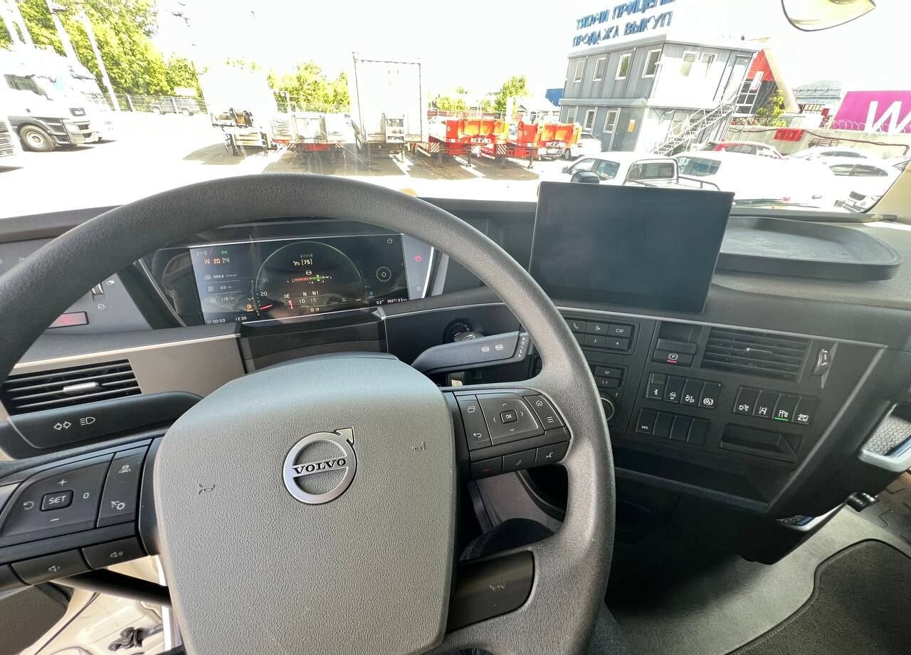 Тягач Volvo FH: фото 10