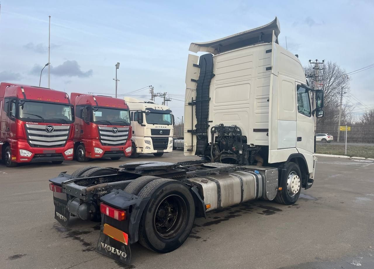 Тягач Volvo FH: фото 7