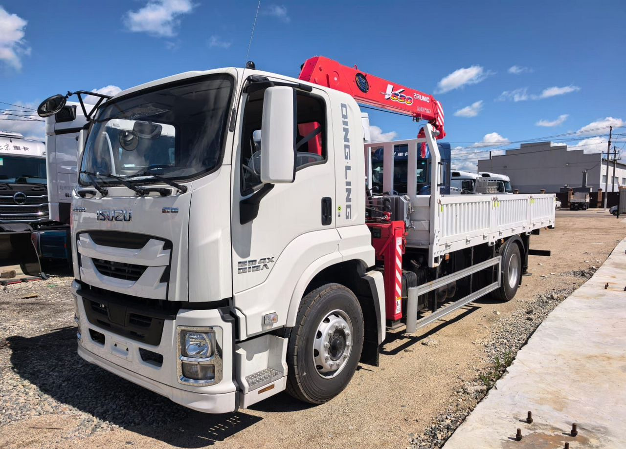 Isuzu Giga (C-series) - Грузовик бортовой/ Платформа, Автоманипулятор: фото 1 Isuzu Giga (C-series) - Грузовик бортовой/ Платформа, Автоманипулятор: фото 1