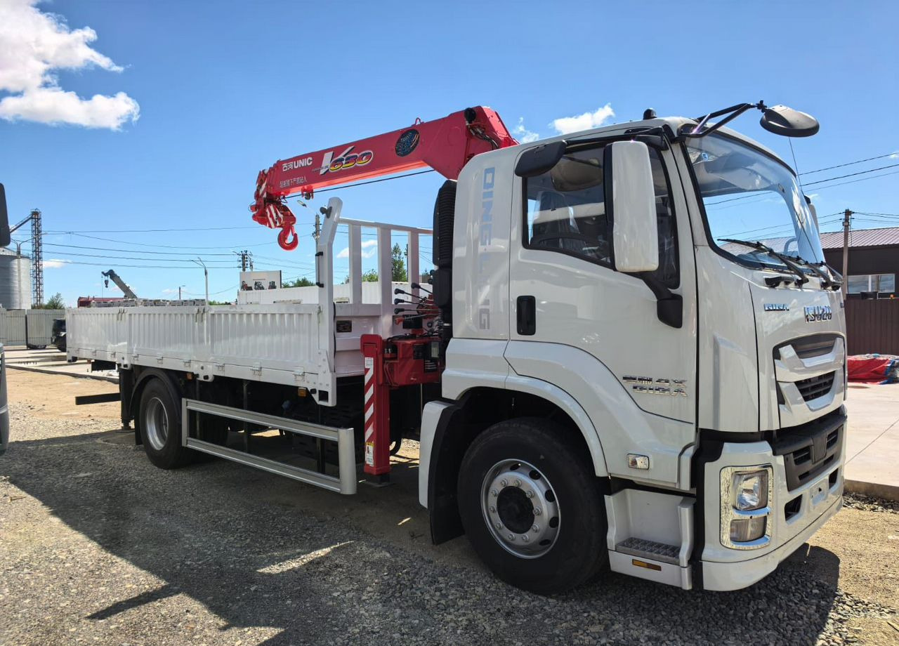 Isuzu Giga (C-series) - Грузовик бортовой/ Платформа, Автоманипулятор: фото 2 Isuzu Giga (C-series) - Грузовик бортовой/ Платформа, Автоманипулятор: фото 2