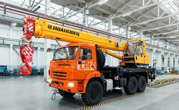 Ивановец КС-45717К-3В - Автокран: фото 1 Ивановец КС-45717К-3В - Автокран: фото 1
