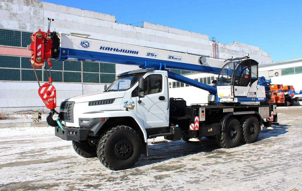 Камышинский КЗ КС-55713-3К-1 - Мобильный кран: фото 1 Камышинский КЗ КС-55713-3К-1 - Мобильный кран: фото 1