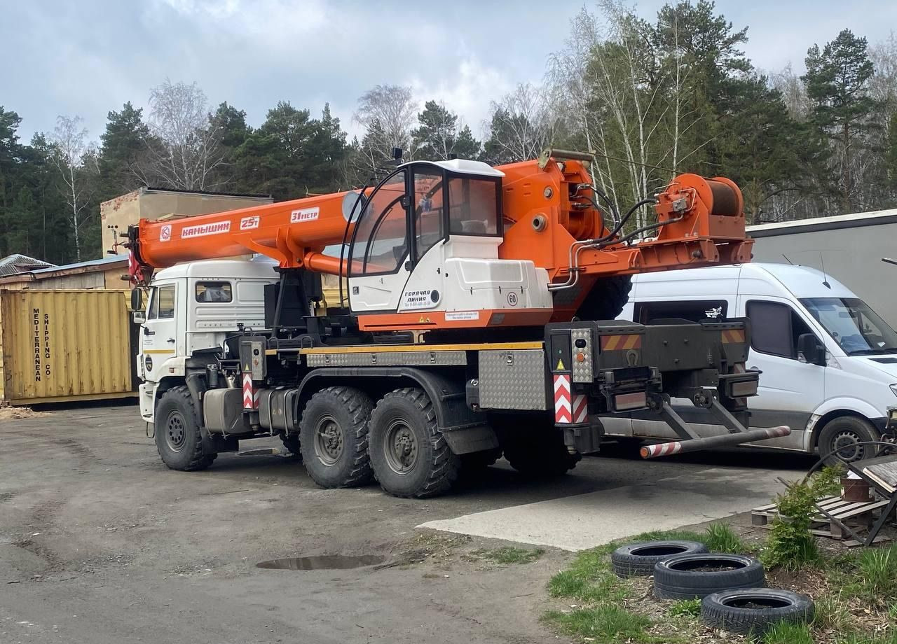 Камышинский КЗ КС-55713-5К-4 - Мобильный кран: фото 4 Камышинский КЗ КС-55713-5К-4 - Мобильный кран: фото 4