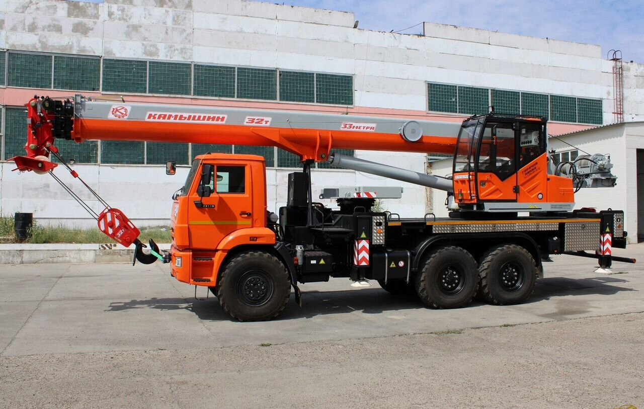 Камышинский КЗ КС-55729-5К-33 - Автокран: фото 2 Камышинский КЗ КС-55729-5К-33 - Автокран: фото 2