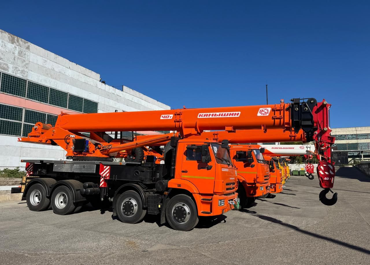 Камышинский КЗ КС-65740-5 - Мобильный кран: фото 2 Камышинский КЗ КС-65740-5 - Мобильный кран: фото 2