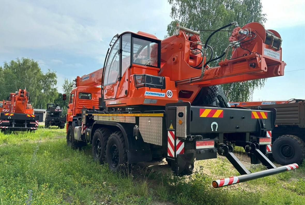 Клинцы КС-55713-5К-4 (ОВОИД) - Автокран: фото 4 Клинцы КС-55713-5К-4 (ОВОИД) - Автокран: фото 4