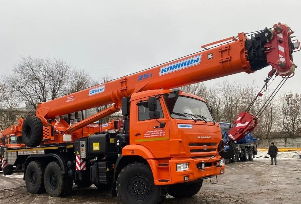 Клинцы КС-55713-5К-4 (ОВОИД) - Мобильный кран: фото 4 Клинцы КС-55713-5К-4 (ОВОИД) - Мобильный кран: фото 4