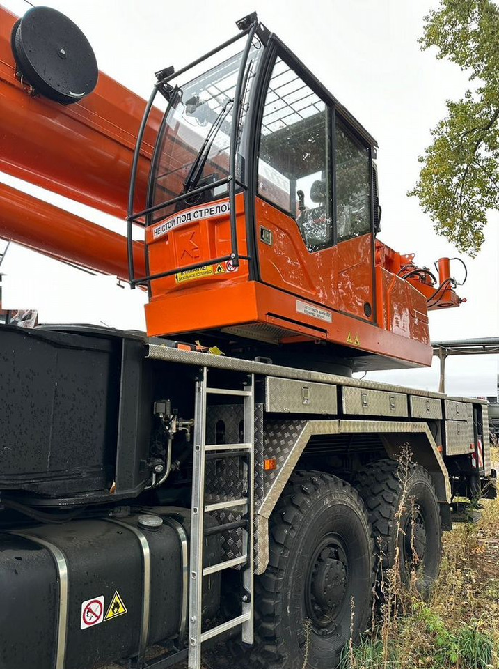 Клинцы КС-65713-5К-5В - Автокран: фото 4 Клинцы КС-65713-5К-5В - Автокран: фото 4