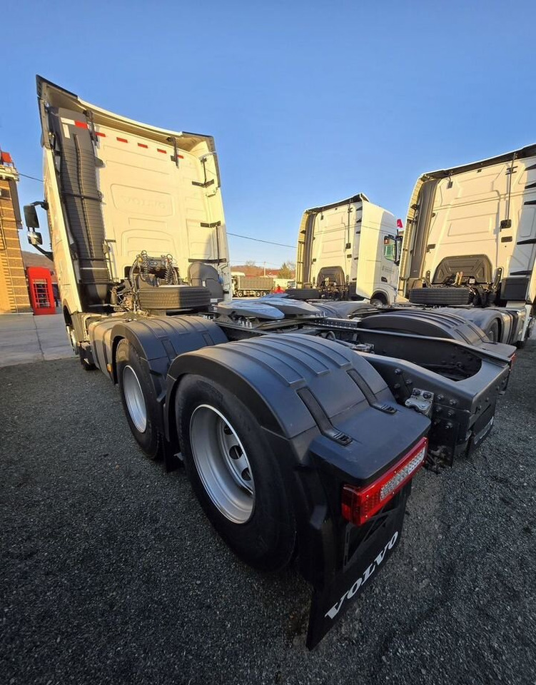 Новый Тягач Volvo FH: фото 29