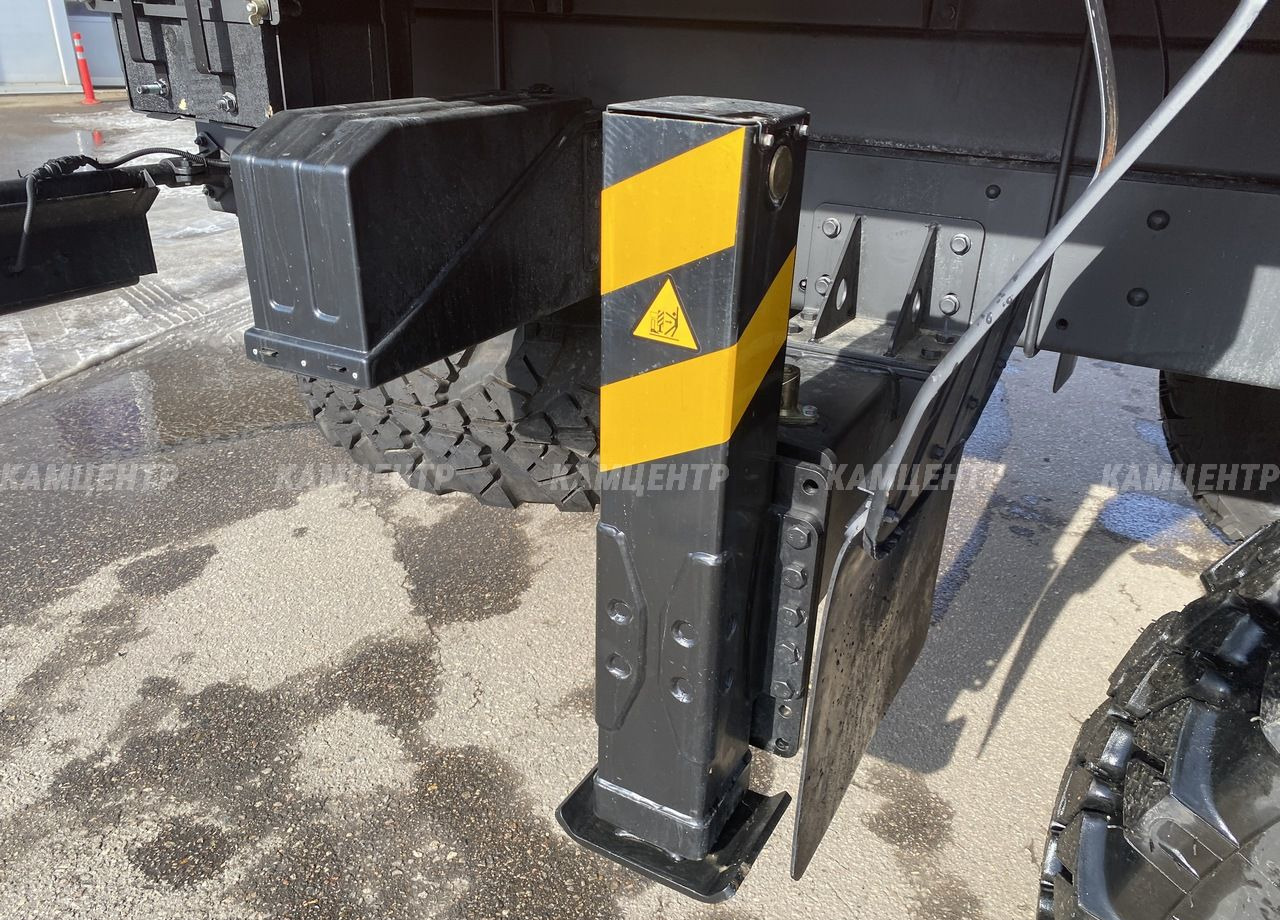 Новый Бортовой грузовик/ Платформа, Автоманипулятор КАМАЗ 43118-3027-48 (А5): фото 19